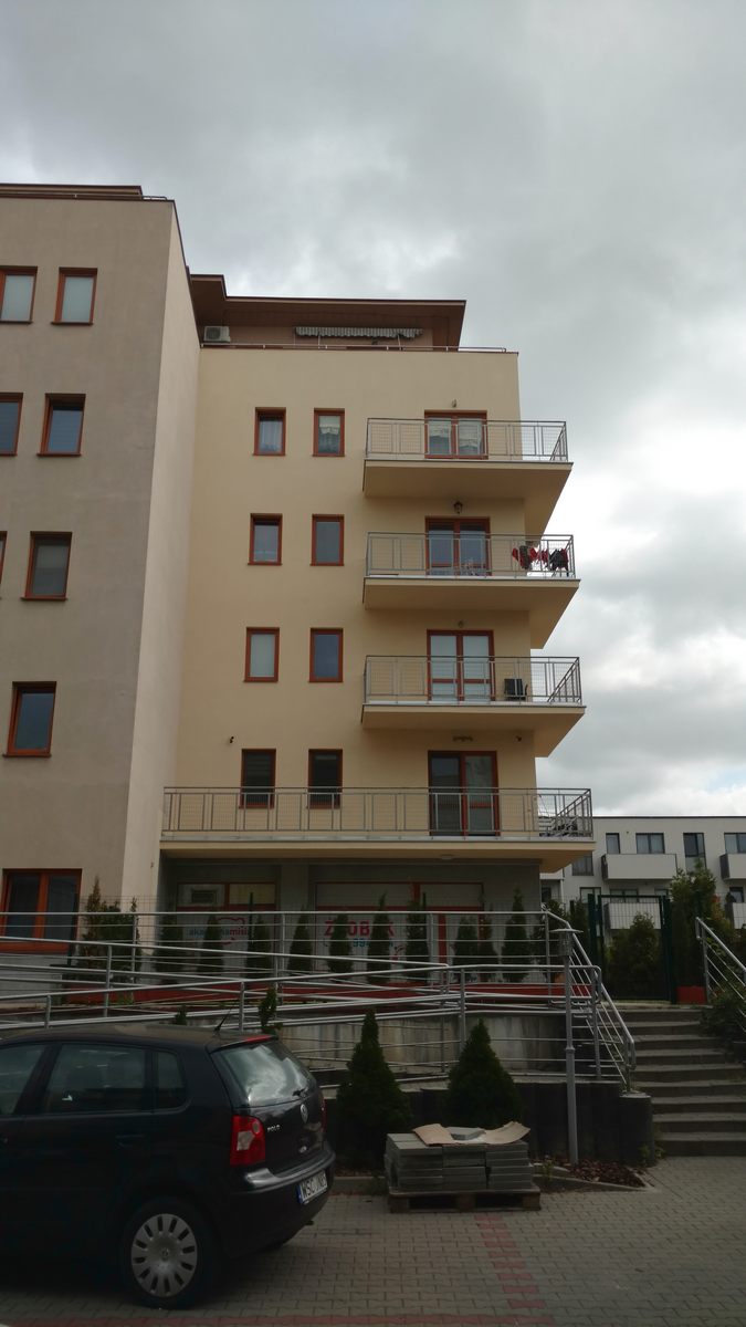 Naprawa elewacji i balkonów bloku na Łukociewskiego.