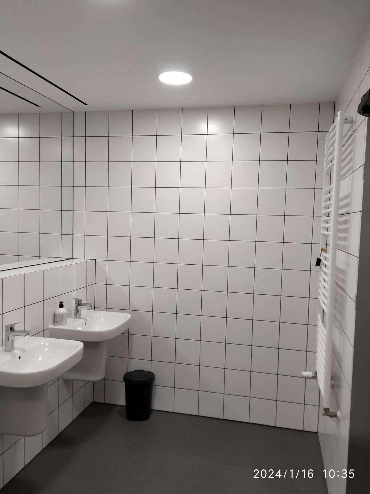 Budowa hostelu. Generalny wykonawca firma BM Buchcic.