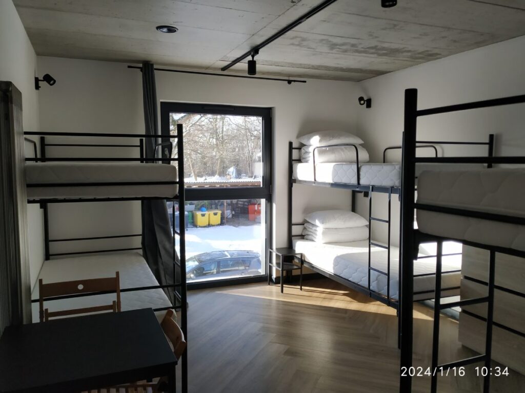Budowa hostelu. Generalny wykonawca firma BM Buchcic.