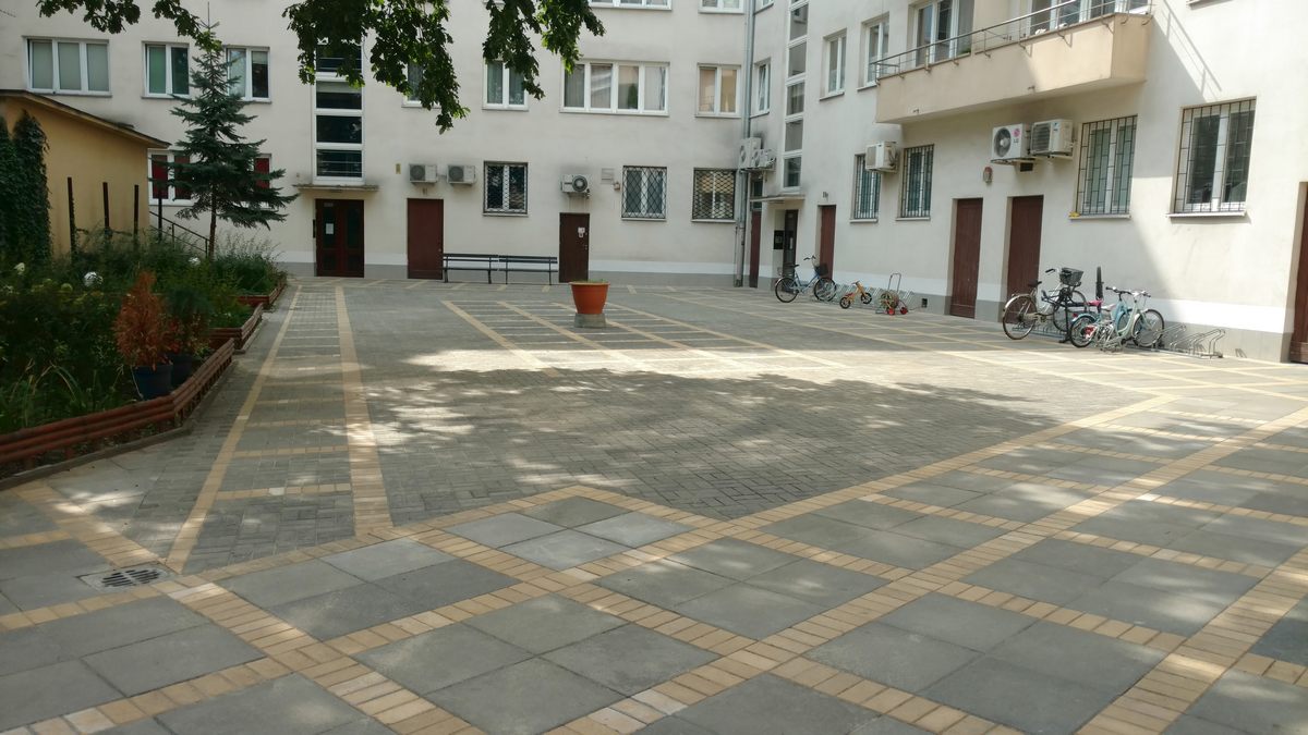 Uszczelnienie patio na ul. Chopina. Prace wykonała firma BM Buchcic.